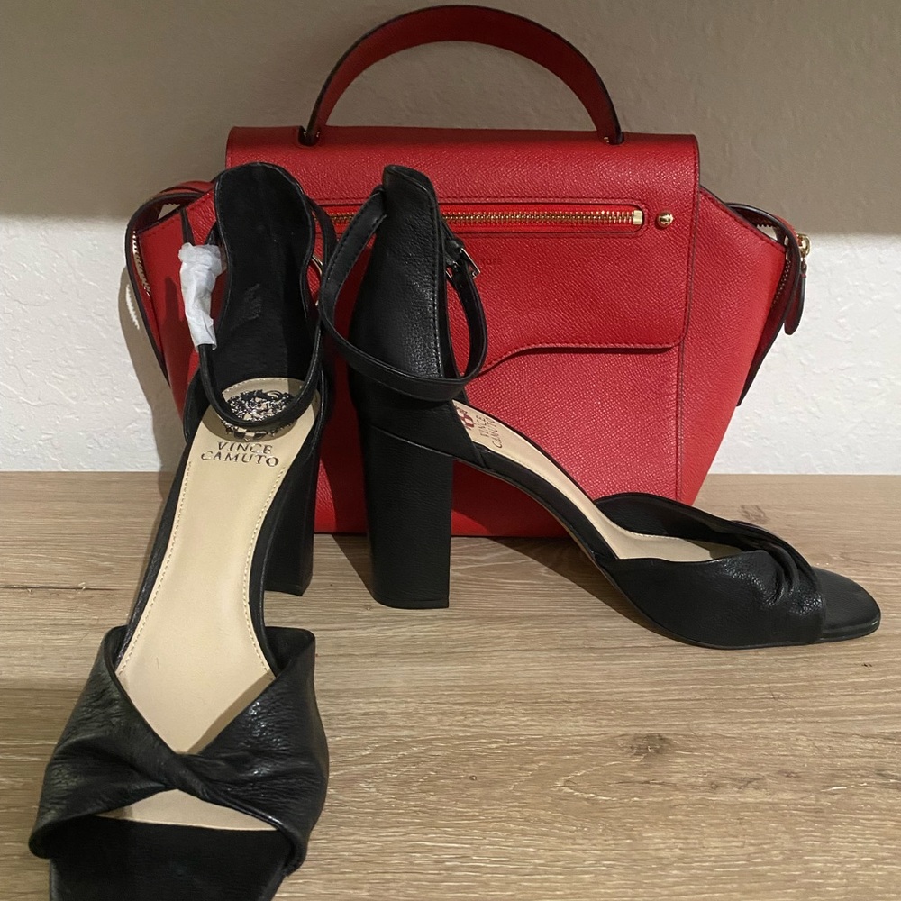Vince Camuto NEW black high heels sandals size 10M. No box